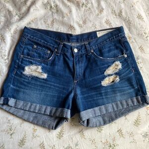 Rag and bone medium wash distressed shorts size 29 in great condition